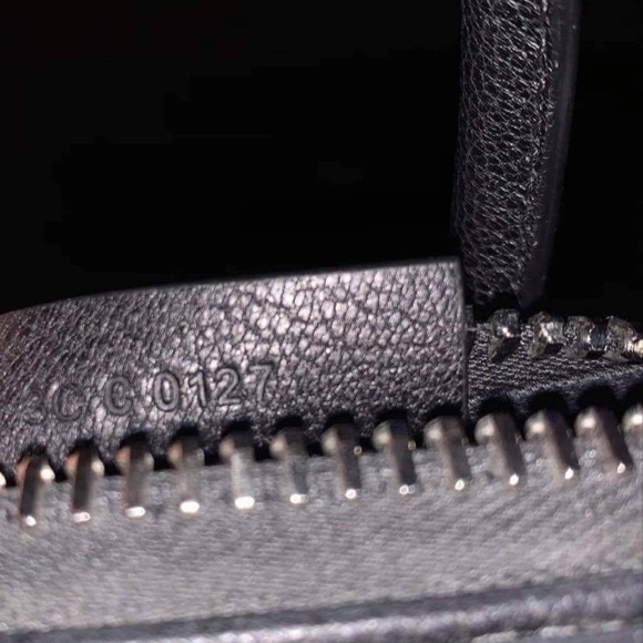 Mini antigona in black grained leather - Picture 3 of 7